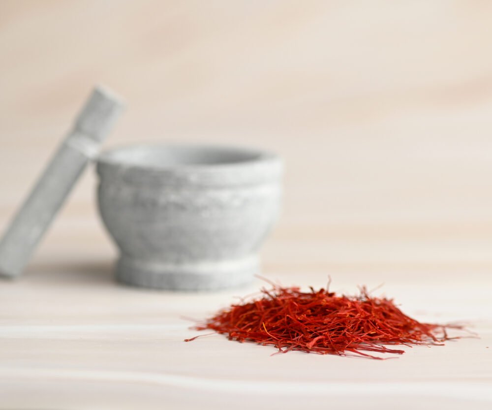 Saffron FineArt Threads 50GR - Image 4